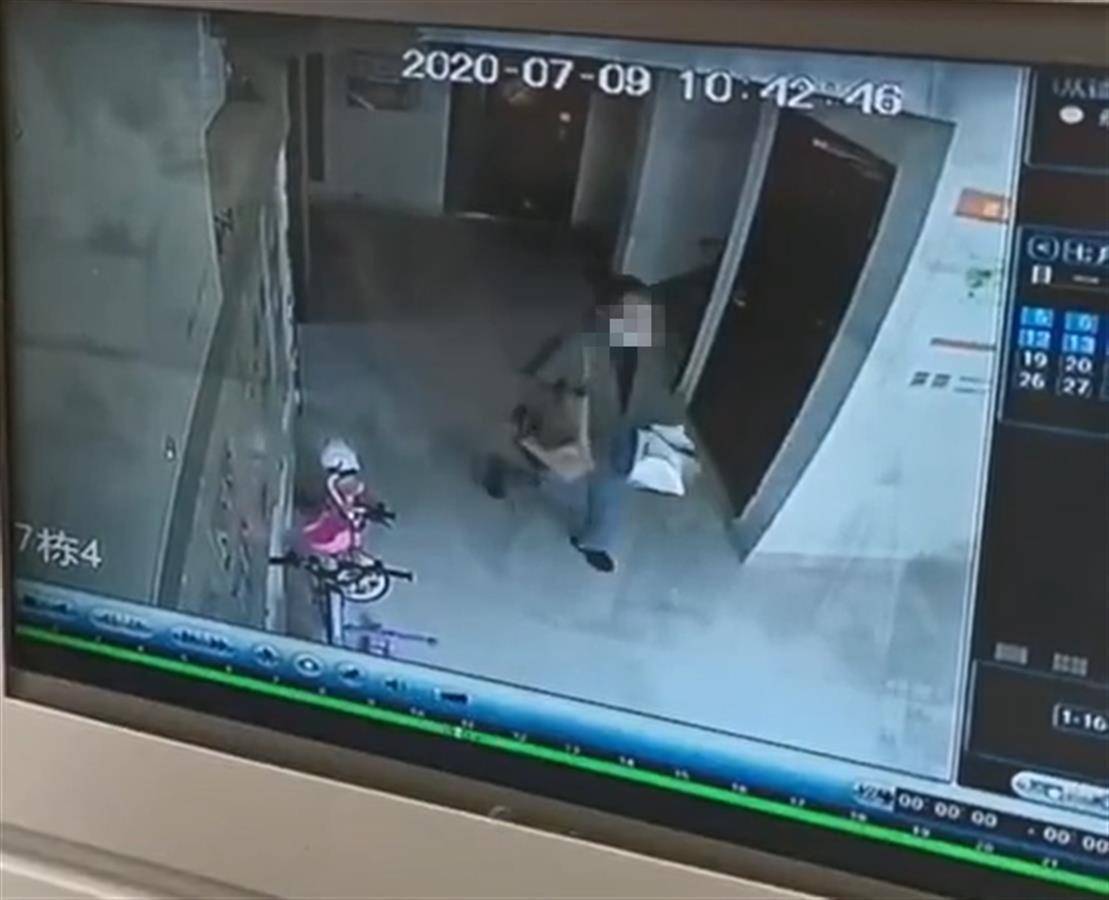 失孤:南京女大学生被害6年后,一位父亲的战斗与和解