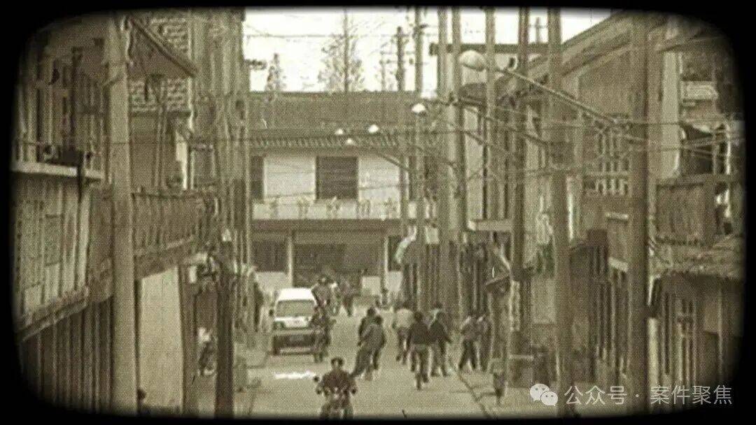 上海夫妻双双殒命！贵重财物没丢失，一枚血手印成关键线索，30年后真相大白