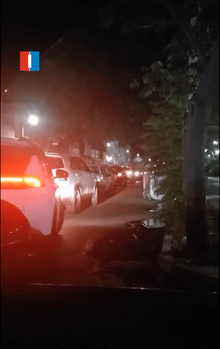德黑兰加油站空了：伊朗人半夜排队囤油