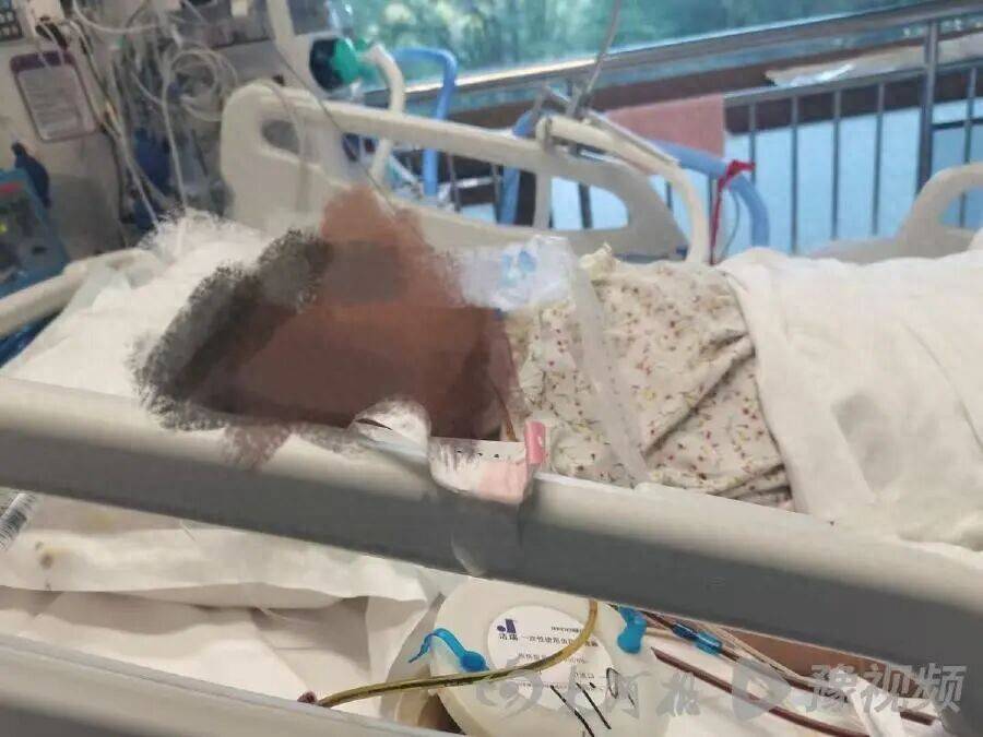 山东一45岁产妇剖宫产术中呼吸心跳骤停，抢救52天后身亡，医疗事故鉴定结论3次反转：从“无责”到“医方轻微责”再到“医方主责”