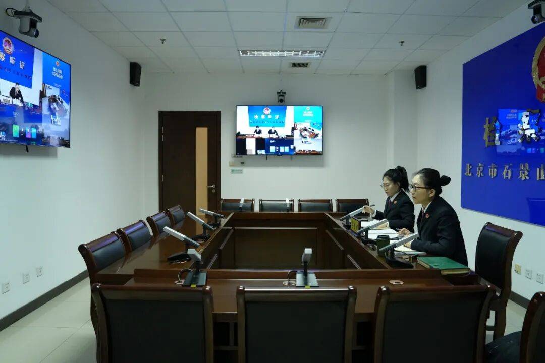 30年没离开过上海的保安,突然“被北京法院判了”,账户被冻结、欠债百万…